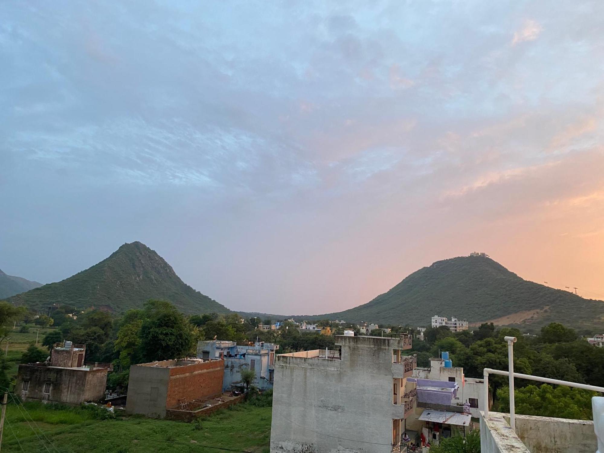 The Natural View Pushkar Luaran gambar